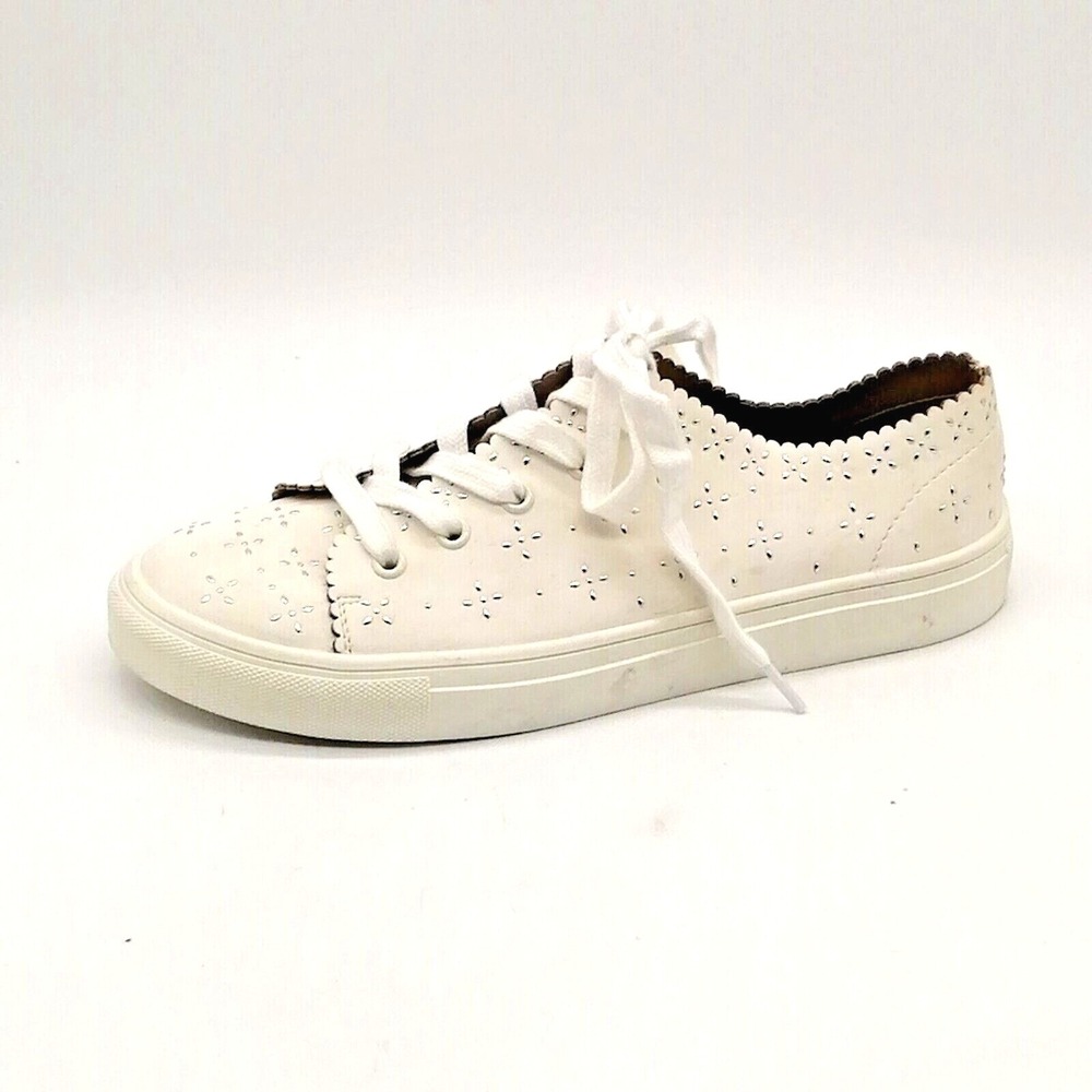 Loft Shoes Womens White 11 Scalloped Beaded Sneaker Sparkle Chic Comfort Walking